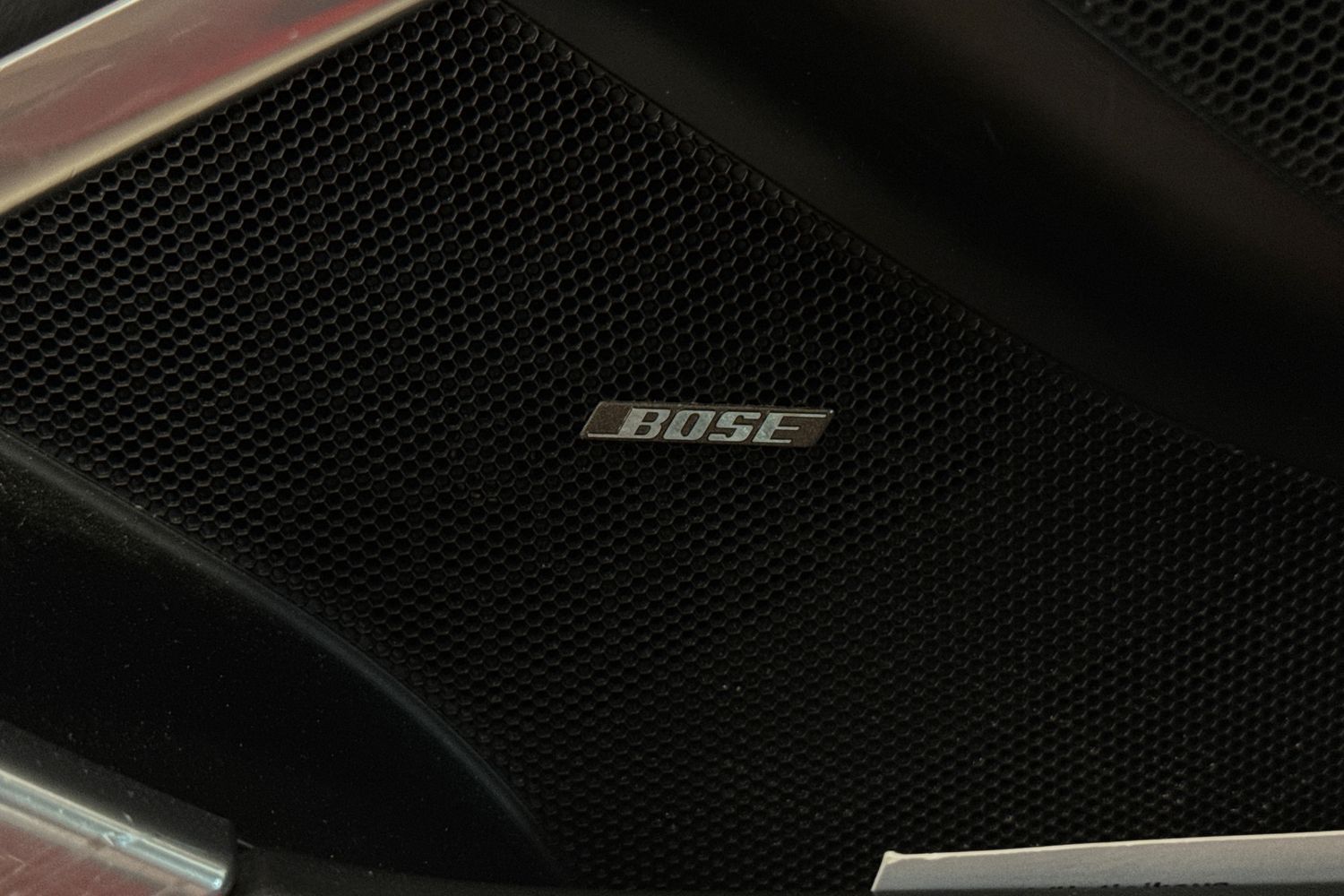 Car image 28