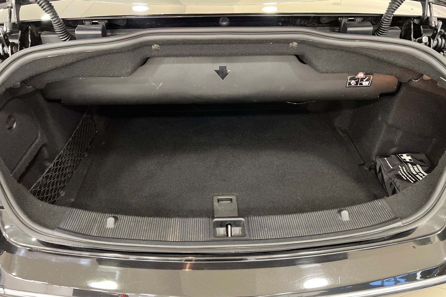 Car image 21