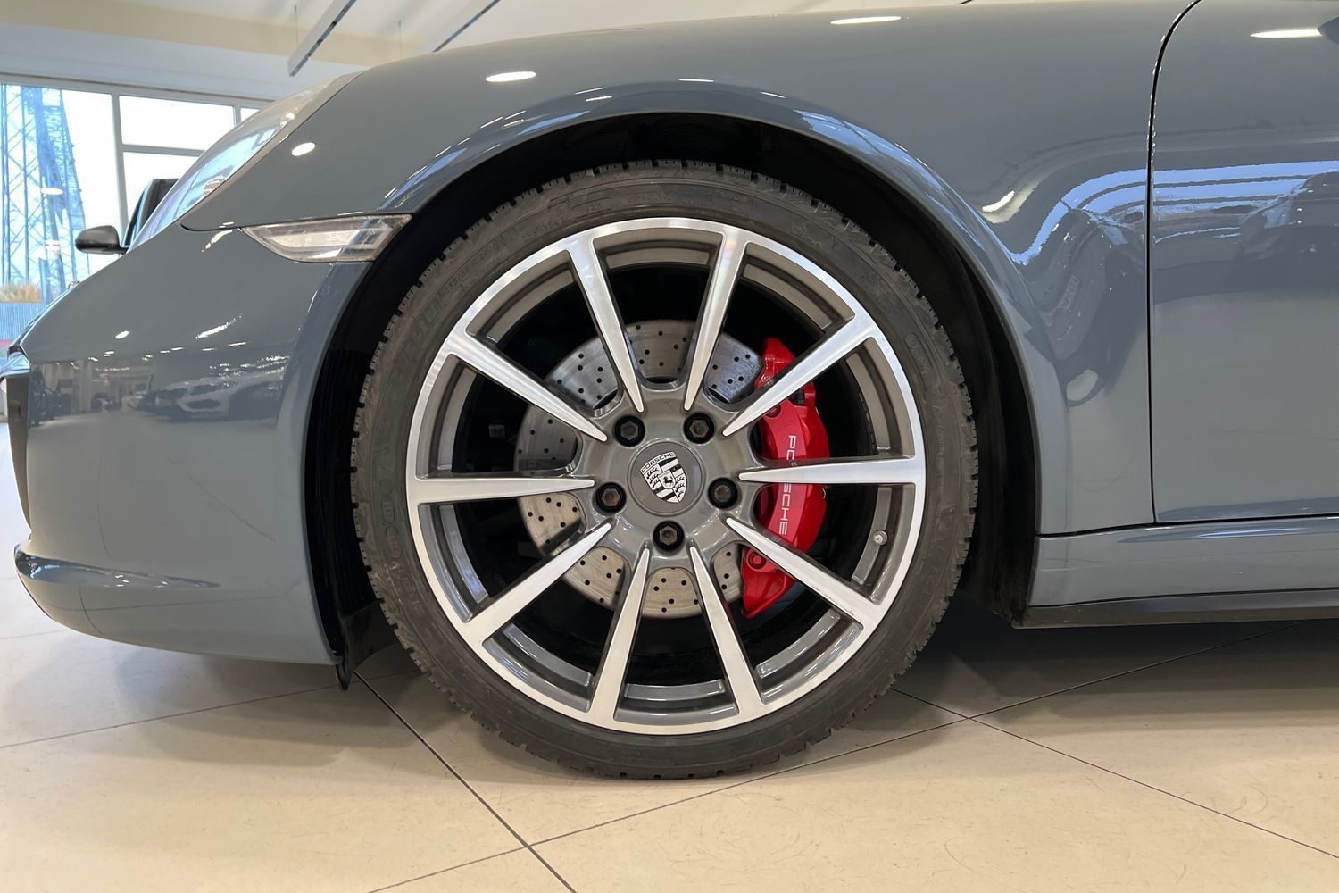 Car image 6