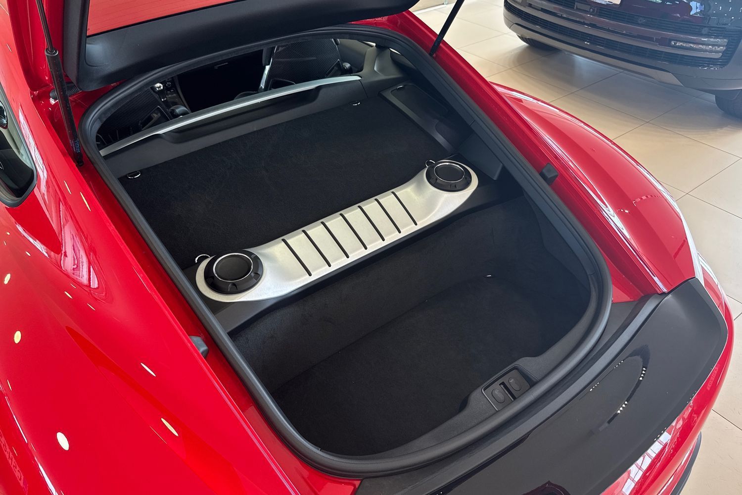 Car image 22