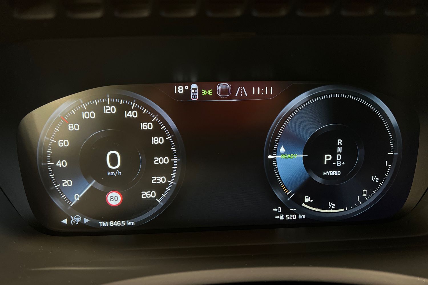 Car image 17