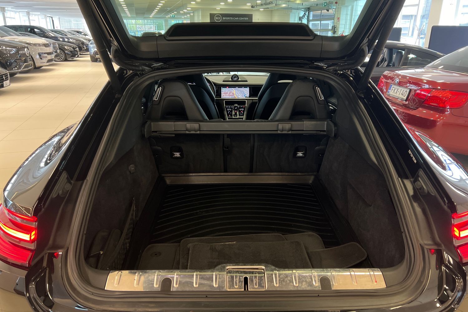 Car image 22