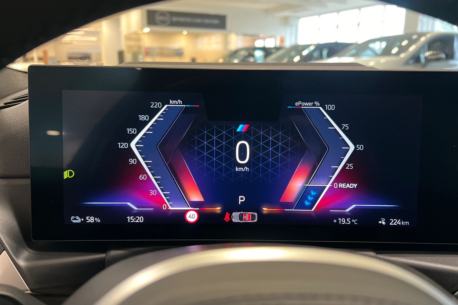 Car image 18