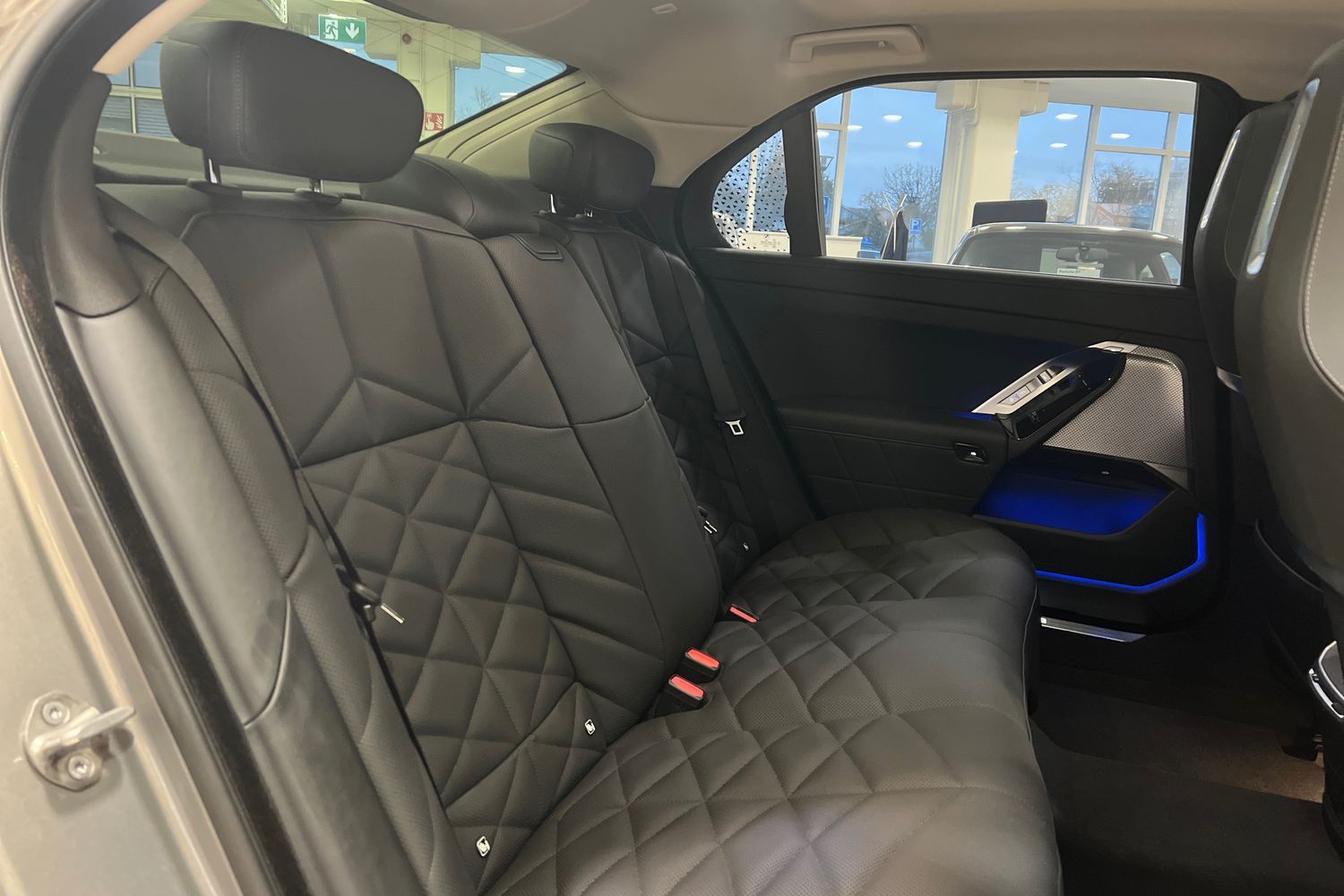 Car image 21