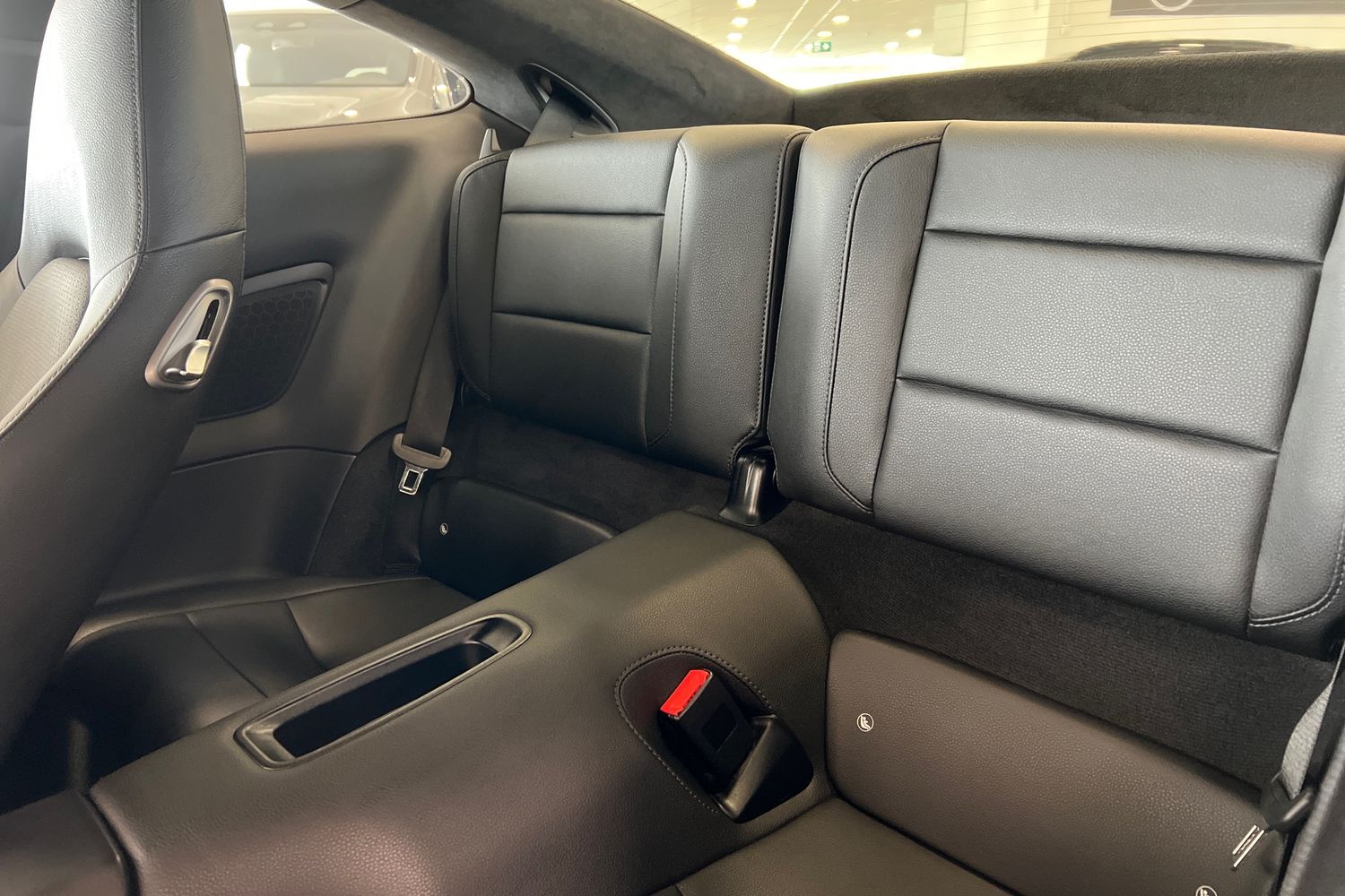 Car image 21