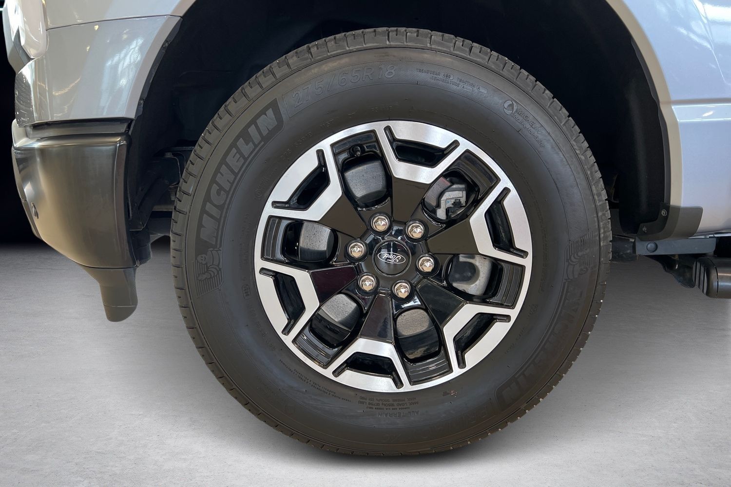 Car image 6
