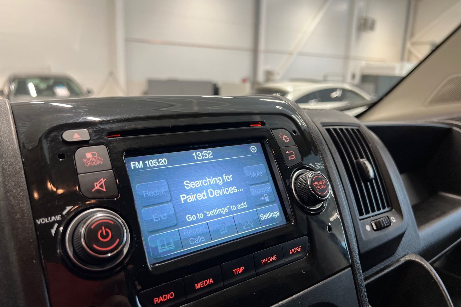 Car image 15