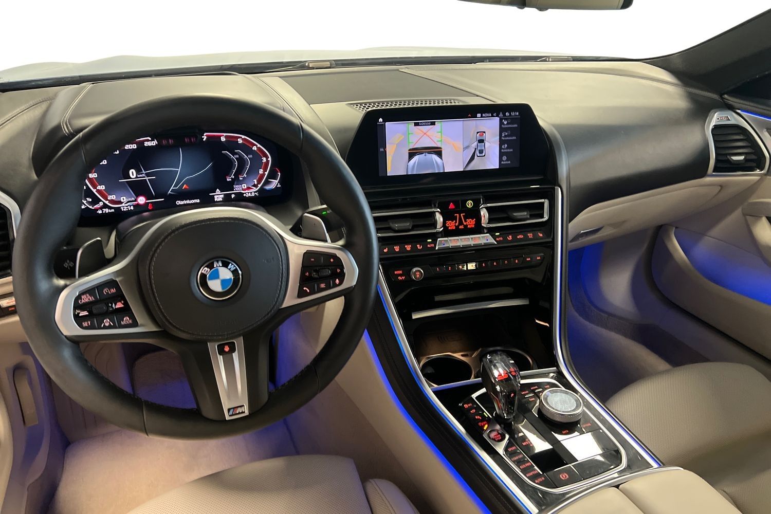 Car image 11