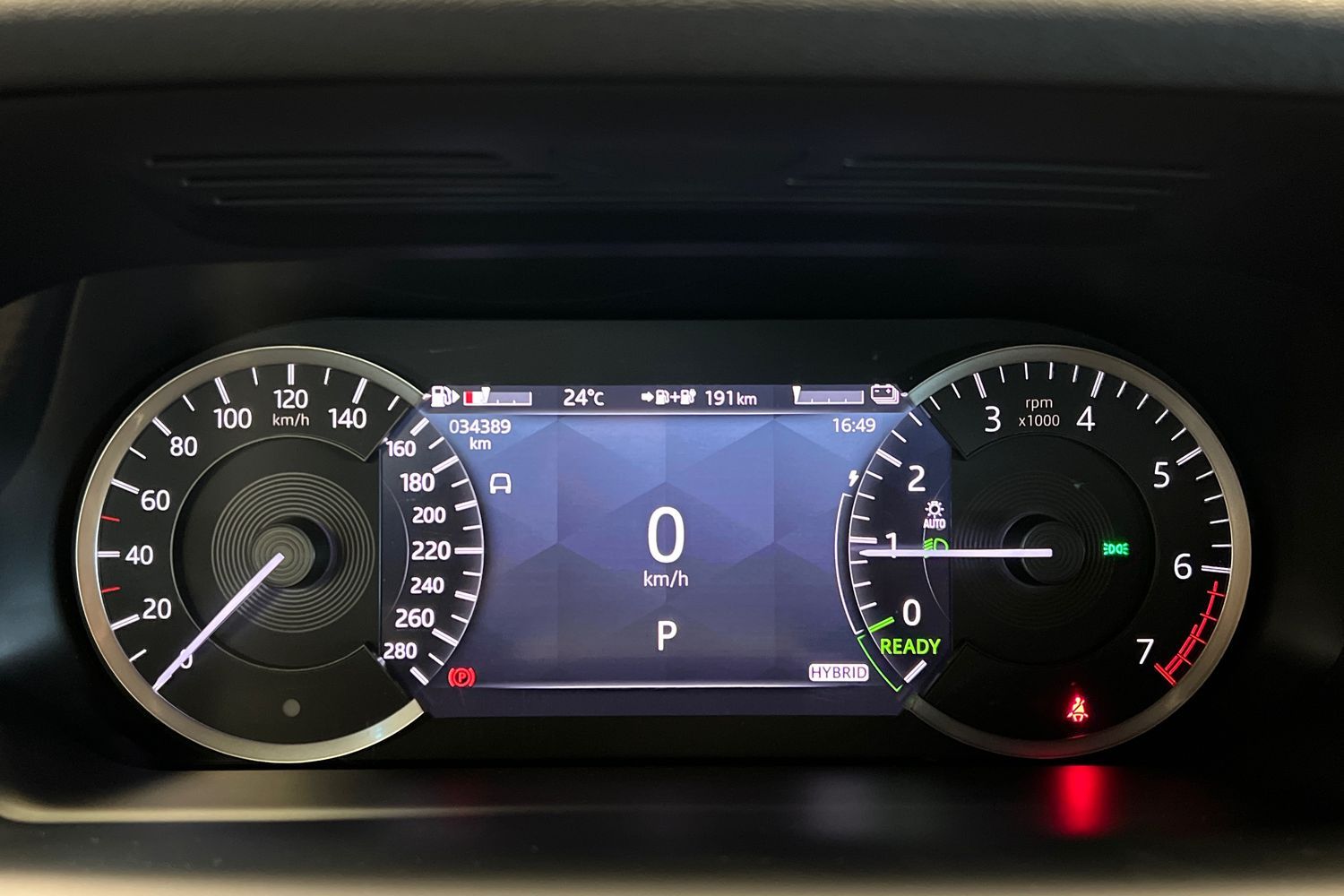 Car image 17