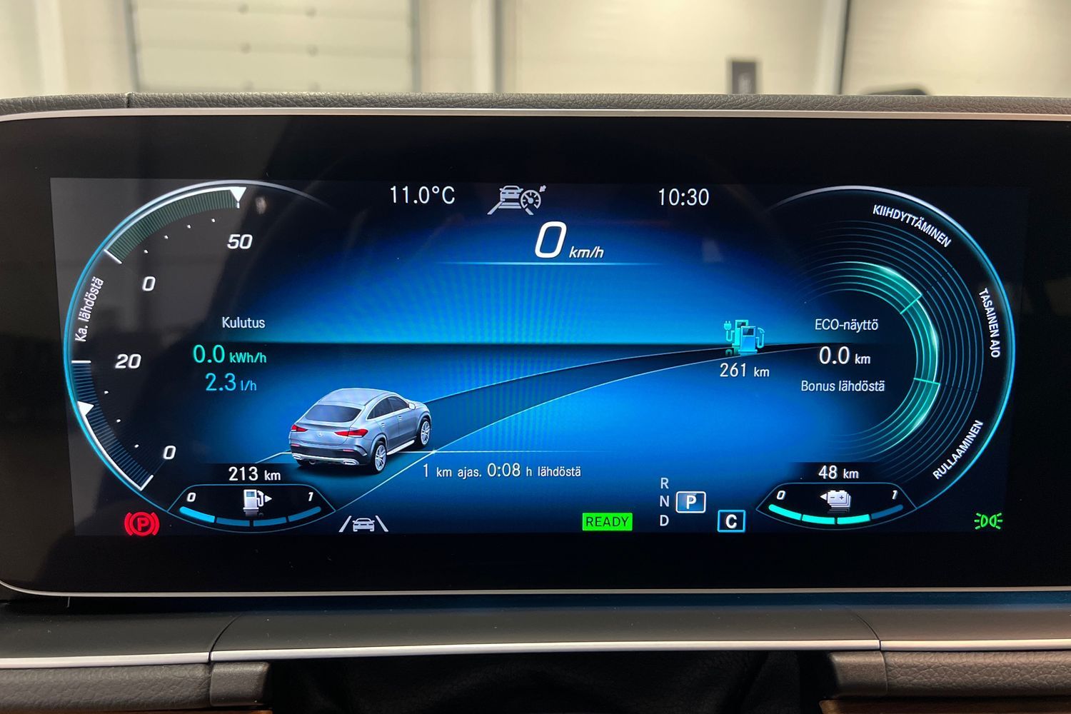 Car image 19