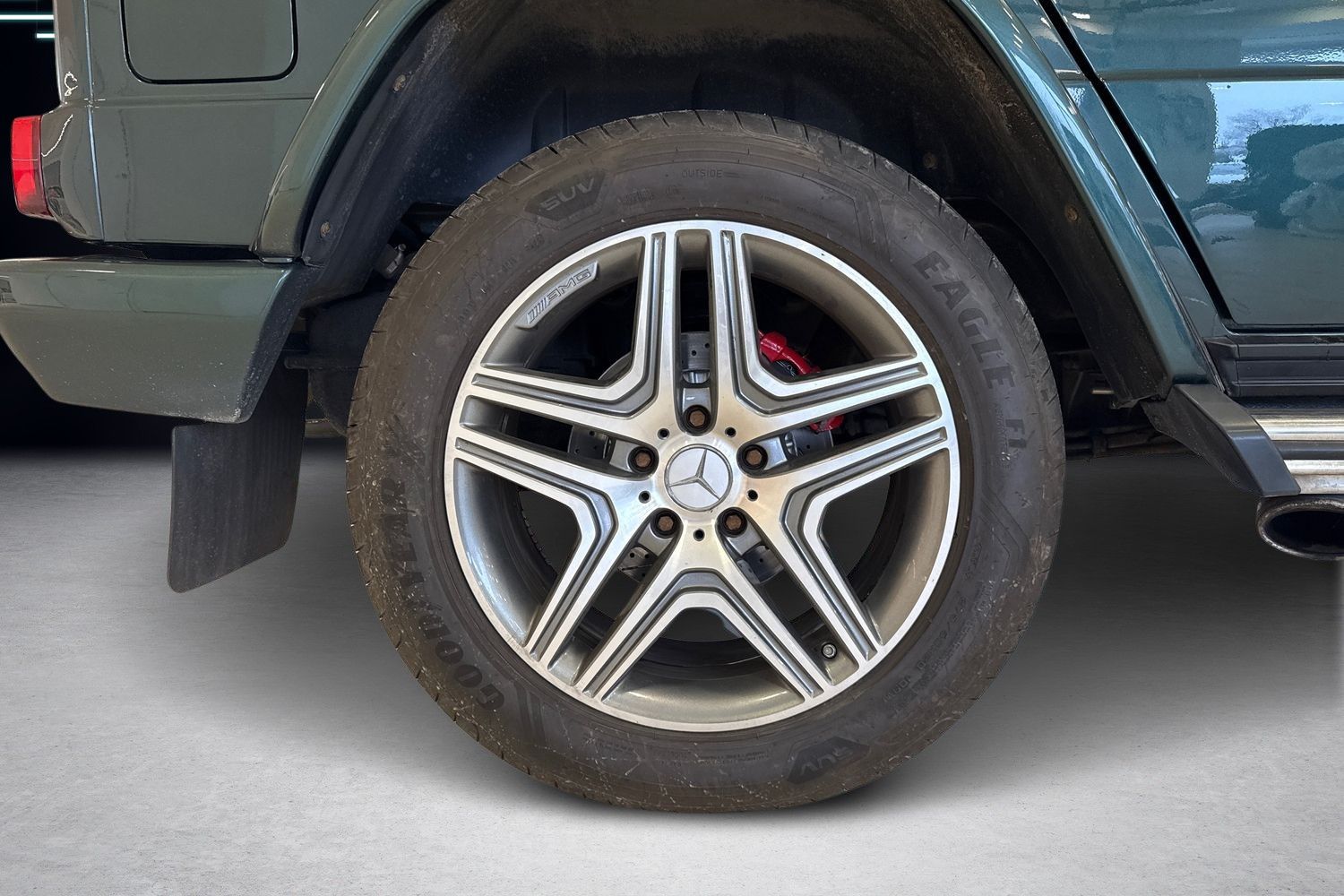 Car image 6