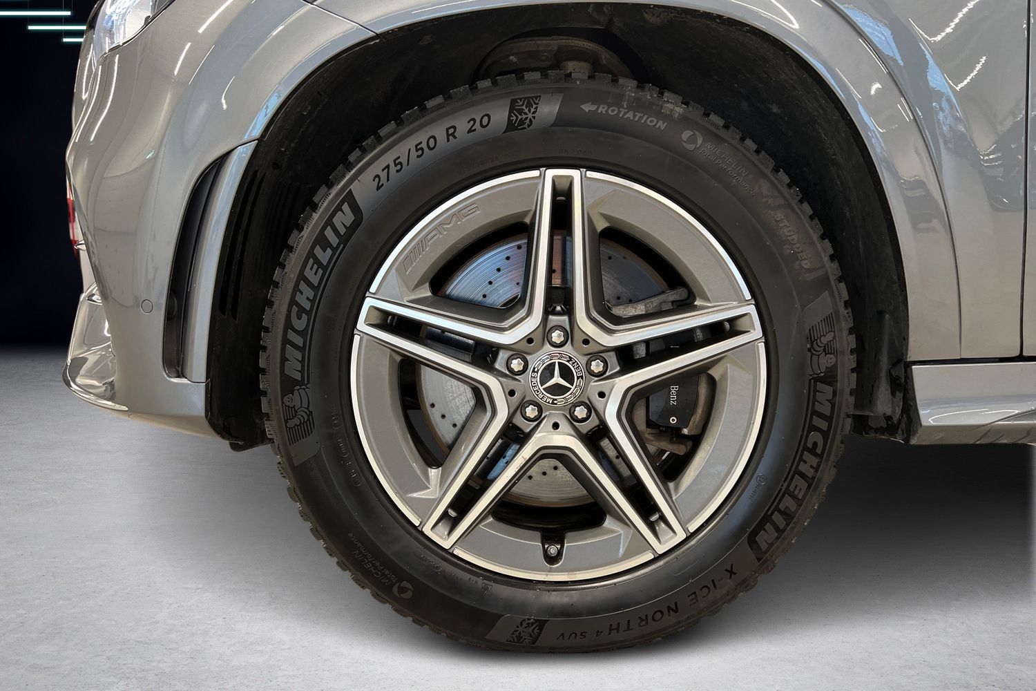 Car image 7