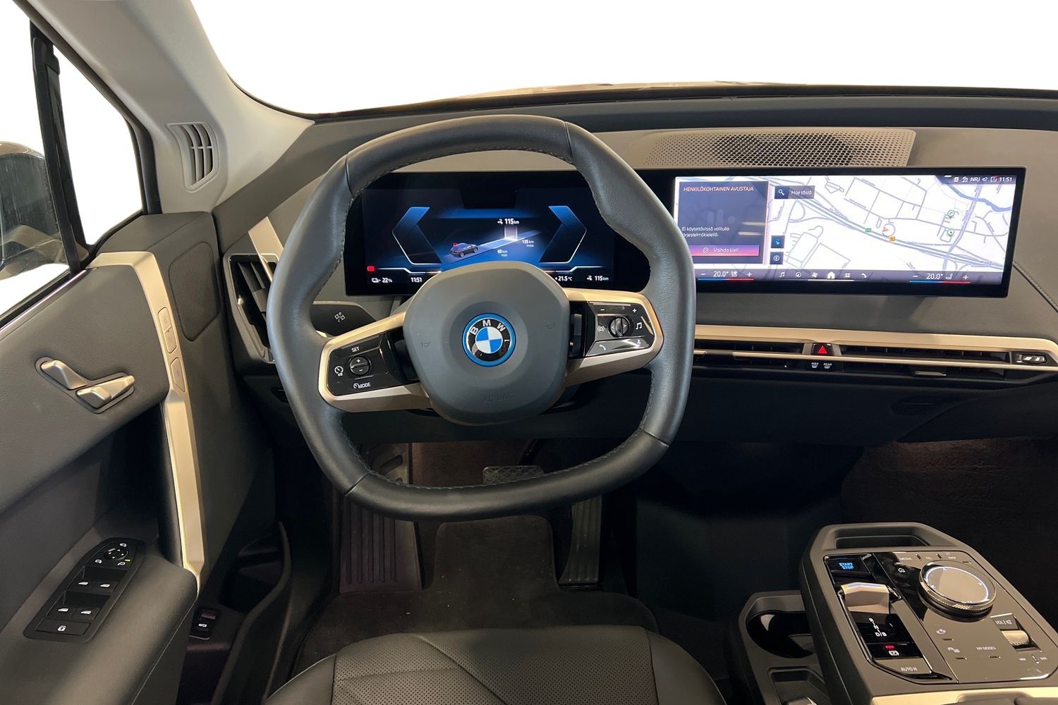 Car image 9