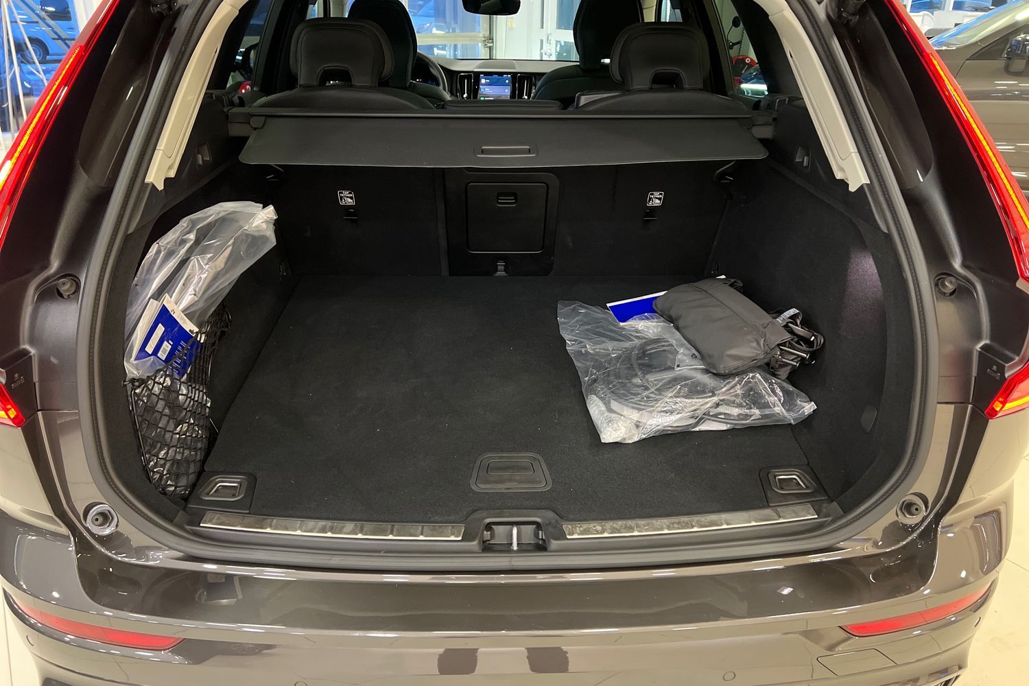 Car image 21