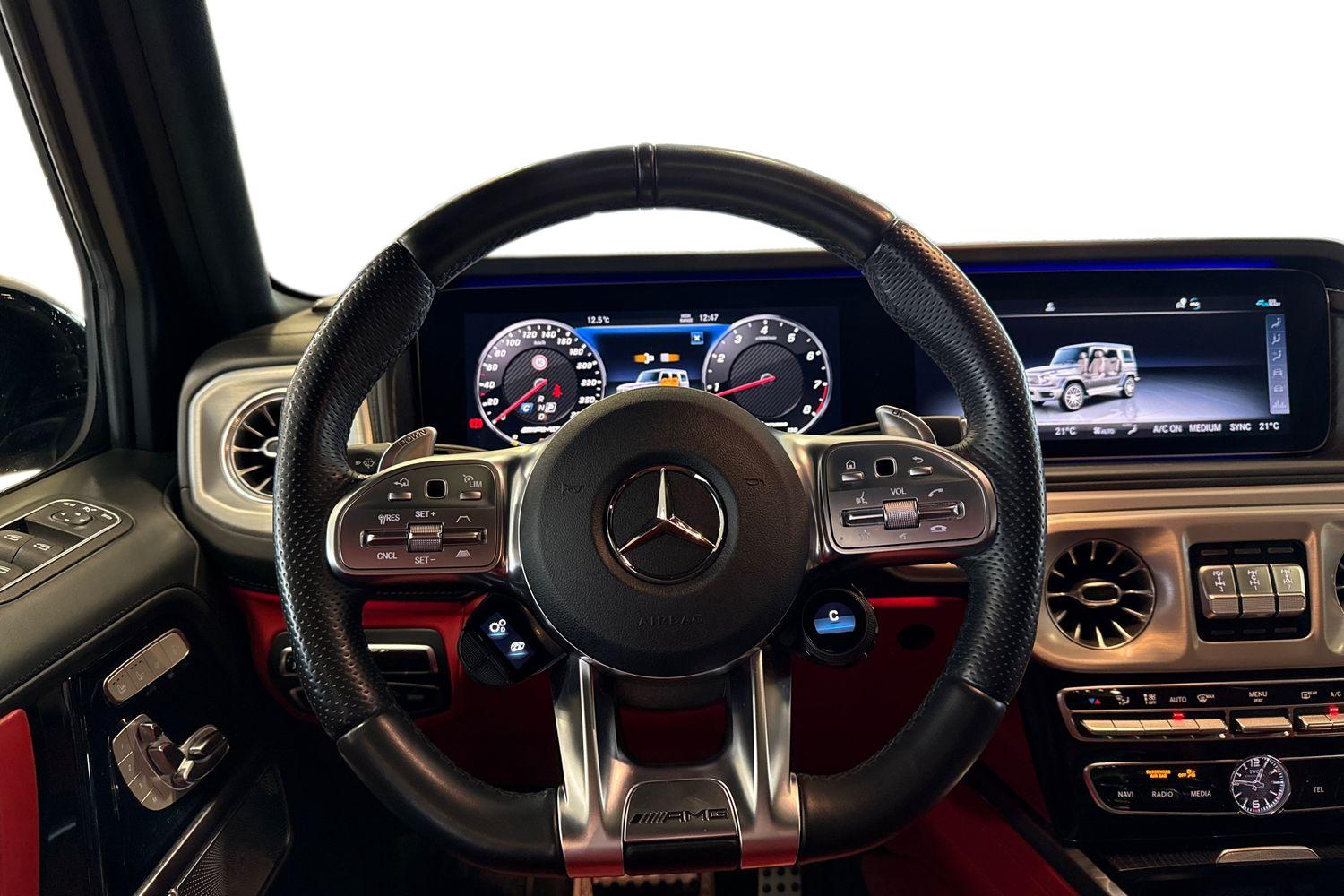Car image 9