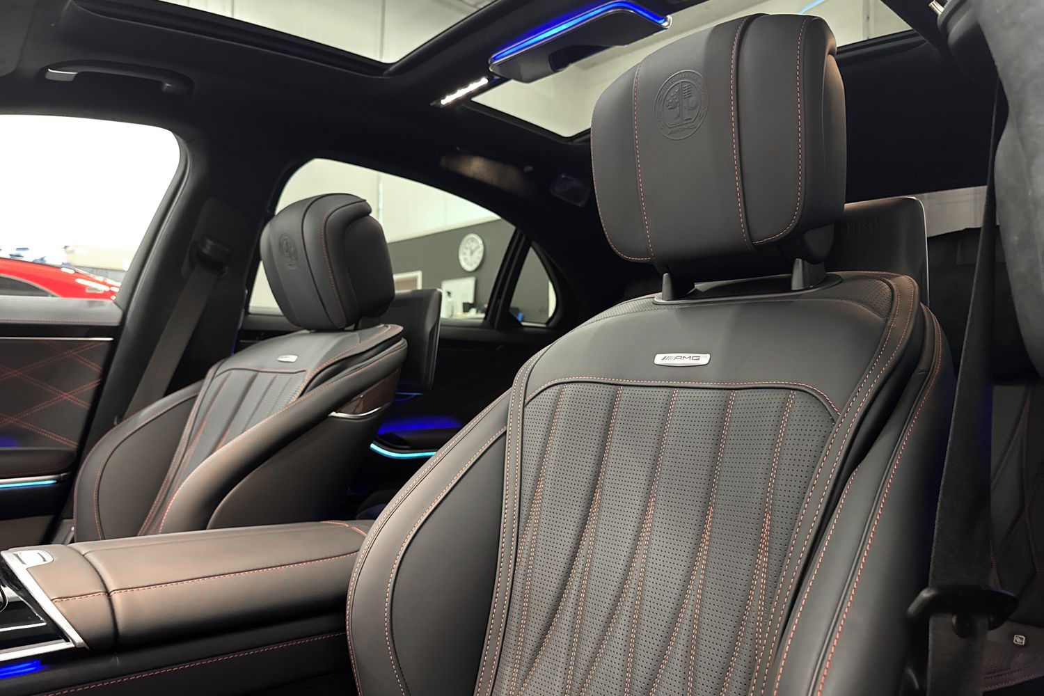Car image 23