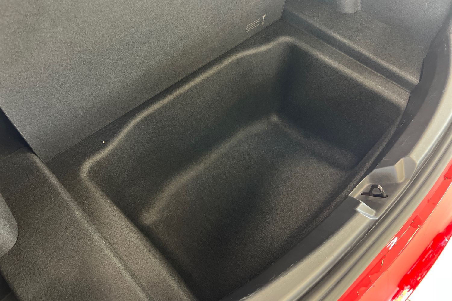 Car image 23
