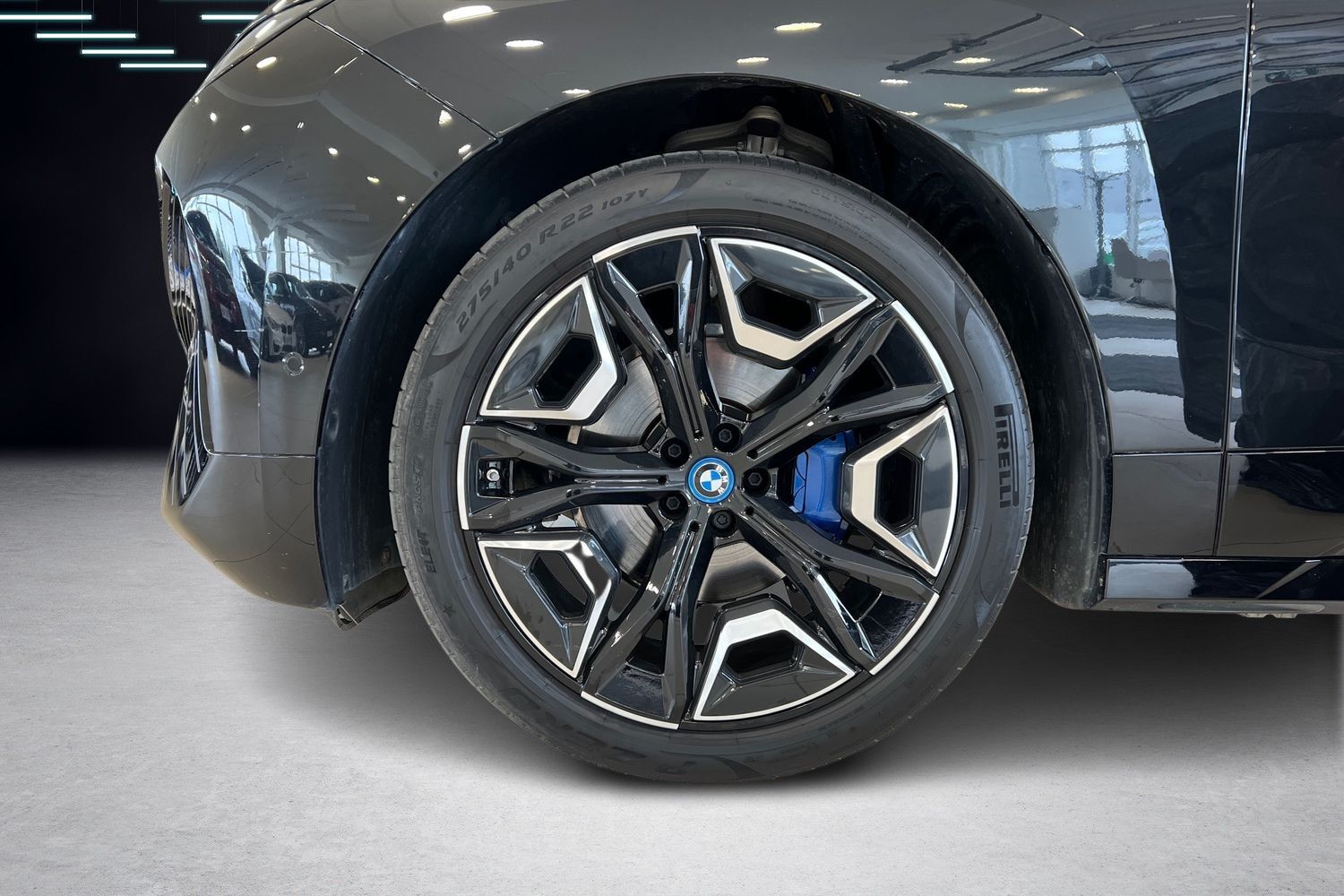 Car image 6