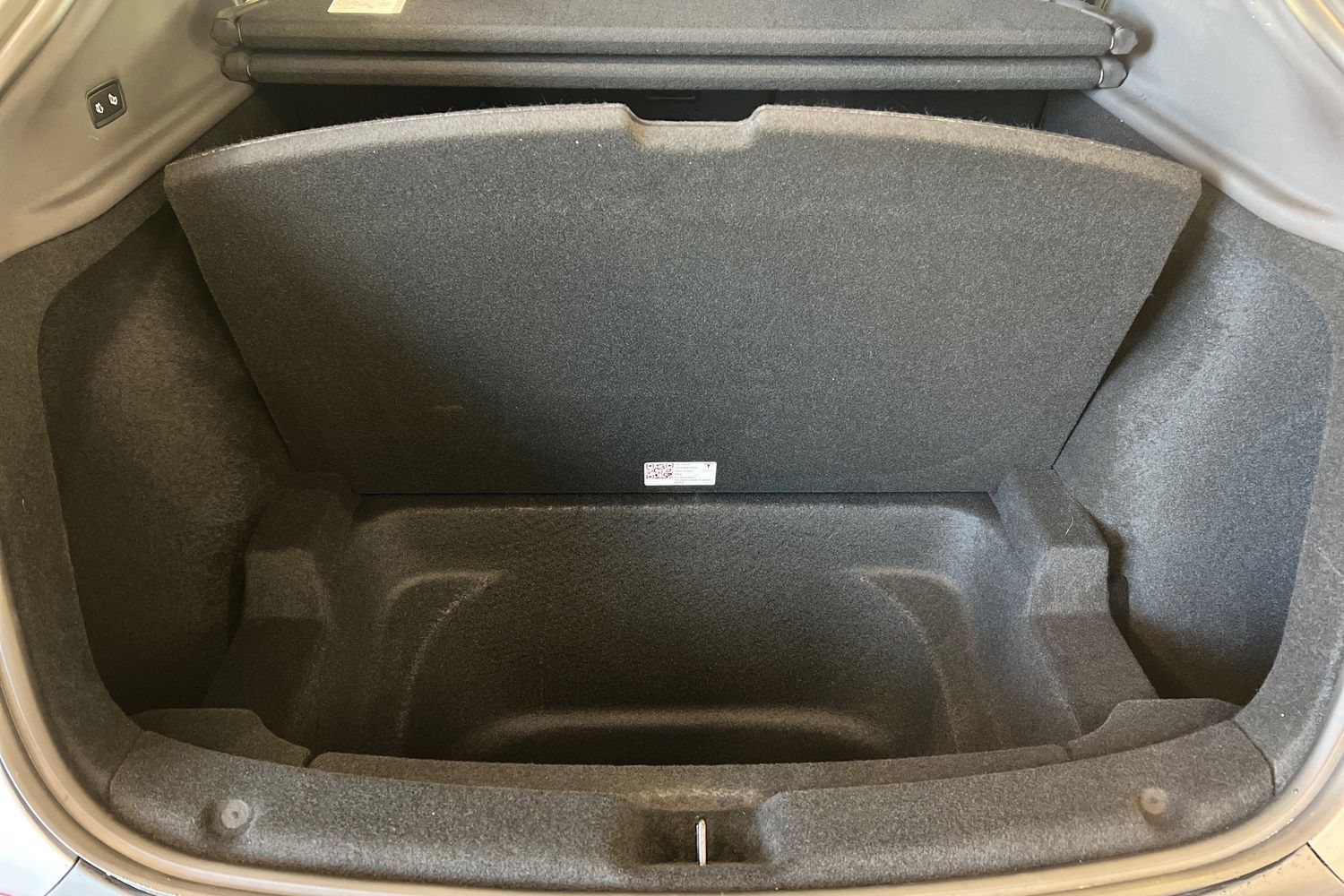Car image 23